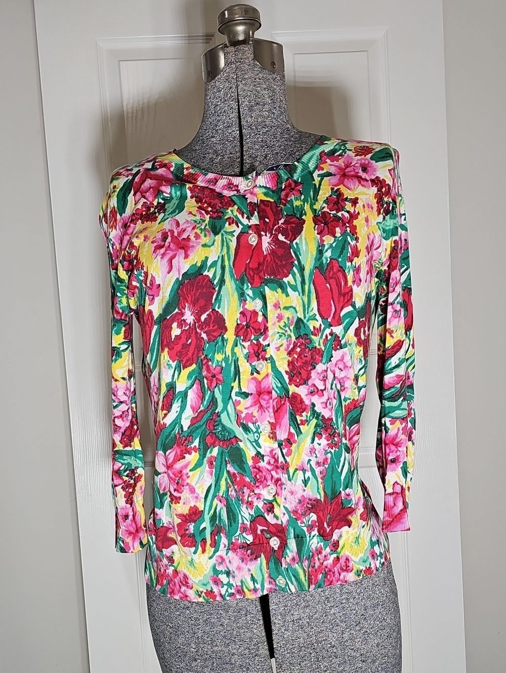 Talbots Charming Cardigan Pink Green Floral Button Down Fine Knit Sweater Size M